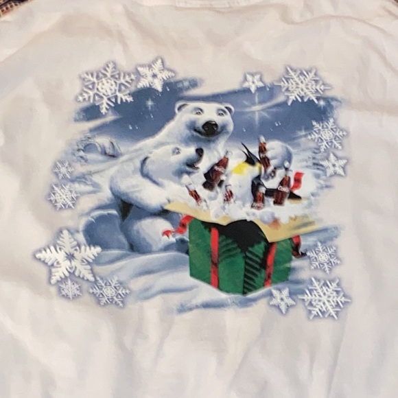 VTG double sided Coca-Cola Polar Bear Holiday long sleeve T-shirt. Size L - Picture 9 of 9